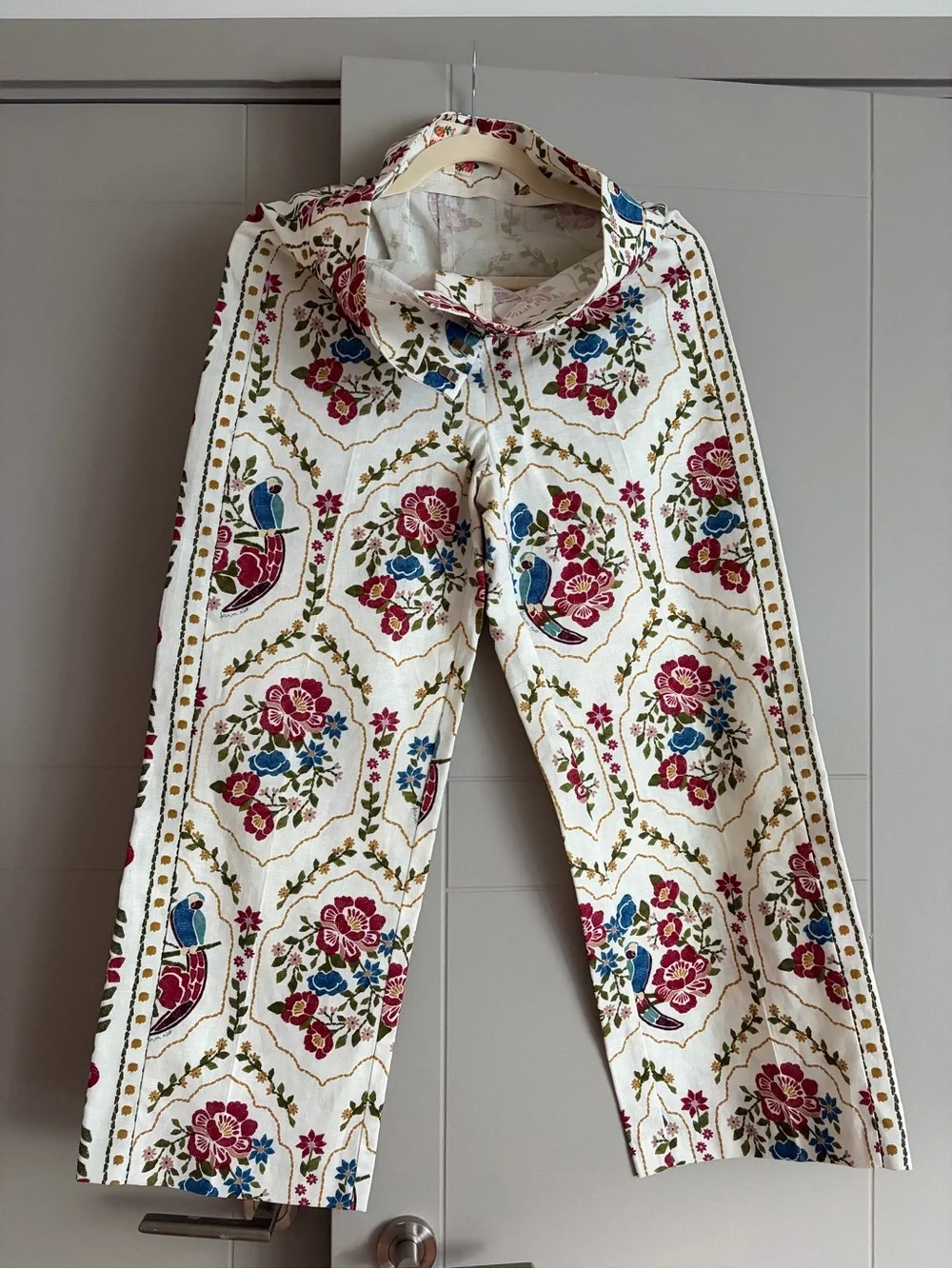 Sezane x Farm Rio Tiago Trousers Linen Cotton Red Floral & Blue Bird BARELY WORN